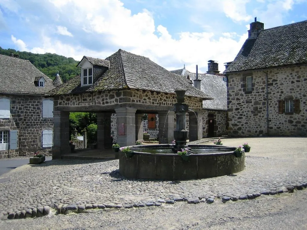 Domaine De La Chaux De Revel Guest House Saint-Martin-Valmeroux